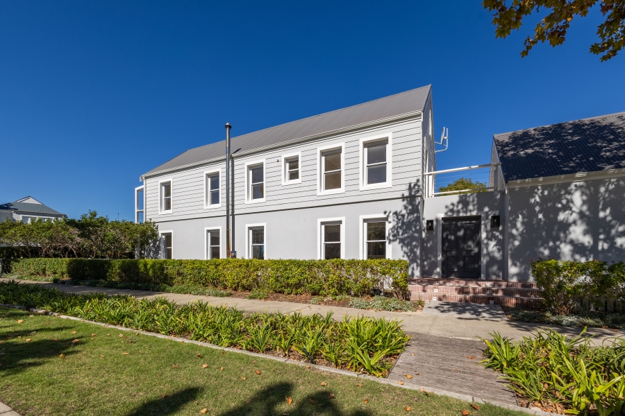 4 Bedroom Property for Sale in Thesen Islands Western Cape